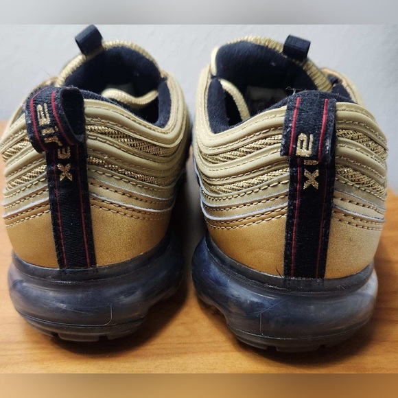 SOLD: Nike Air Vapormax '97 GS Youth Sz 6.5Y Metallic Gold Varsity Red Black - Picture 4 of 8